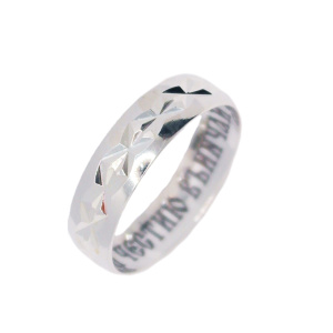 8-130 Кольцо из серебра925* штамп с алмазной огранкой 